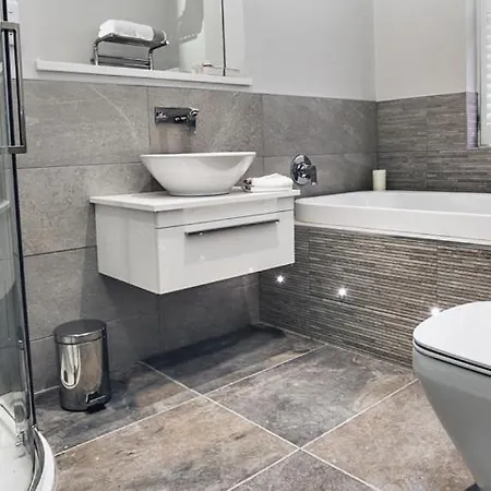 Hotel Brocco On The Park Boutique 5*